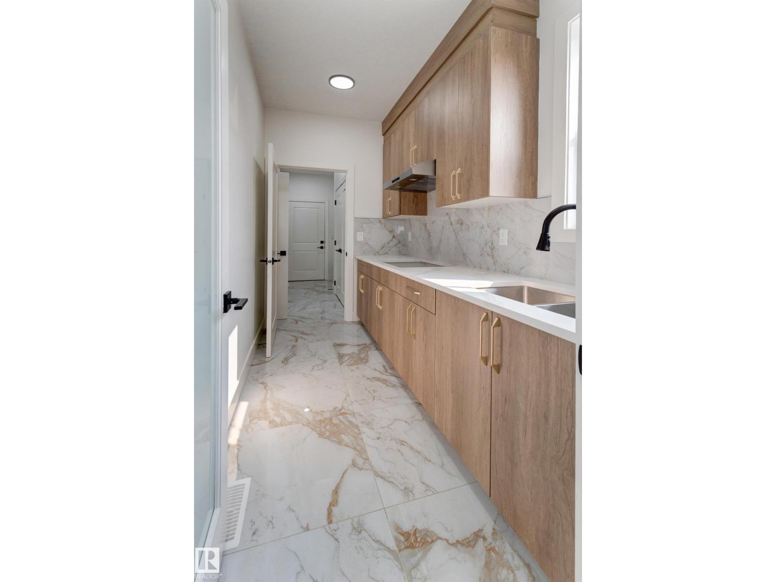 4723 17 Av SW, Edmonton, Alberta  T6X 0P6 - Photo 9 - E4501192