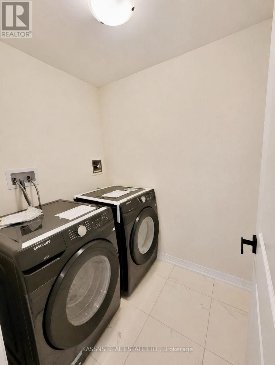 3305 Sixth Line, Oakville, Ontario  L6H 0Z6 - Photo 17 - W13599692