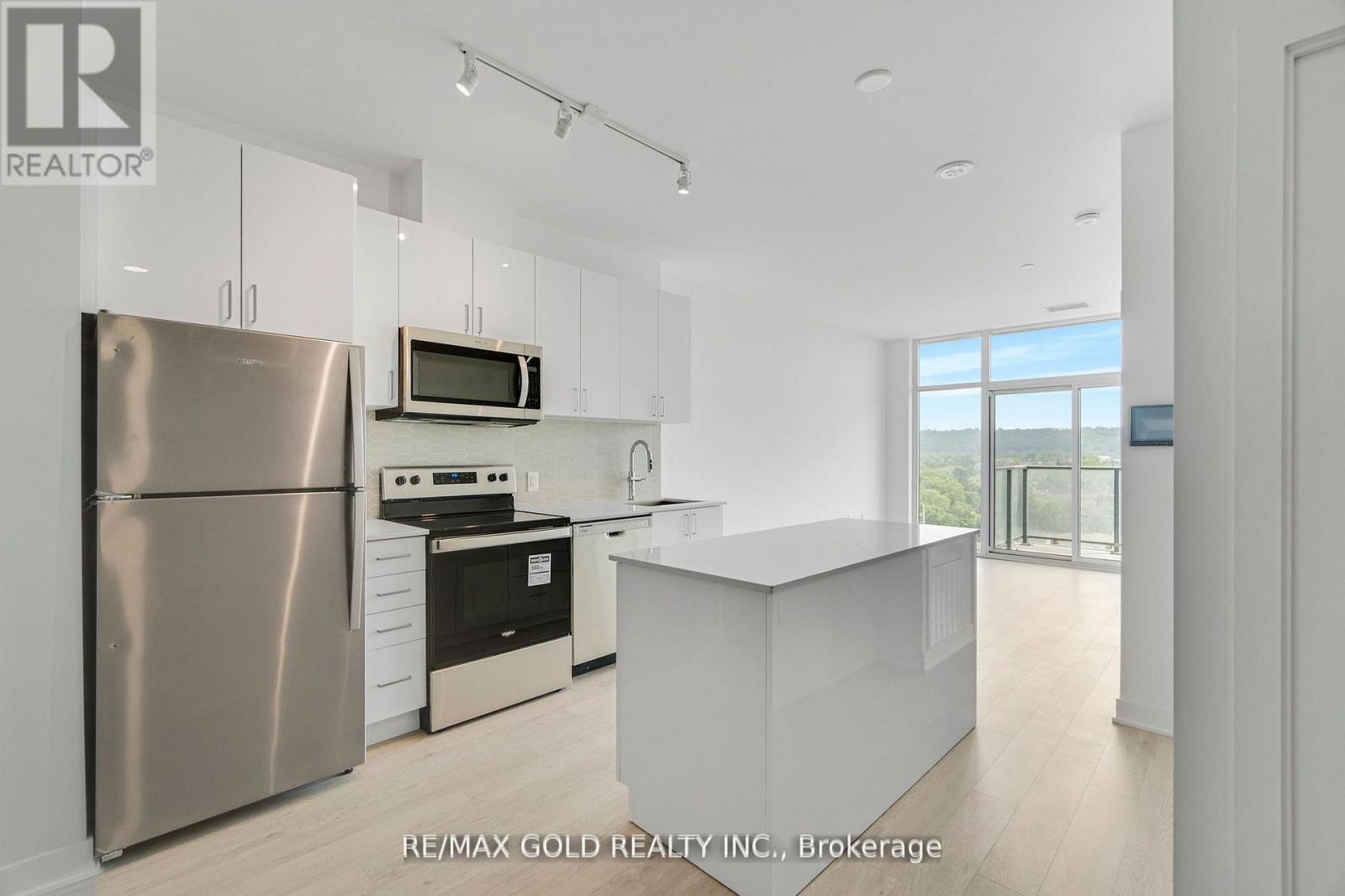 803 - 2782 BARTON STREET E, Hamilton, Ontario