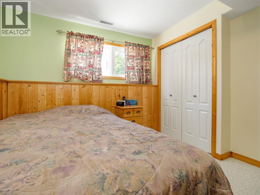 580 Mcdougall Street, Pincher Creek, Alberta  T0K 1W0 - Photo 35 - A2328498