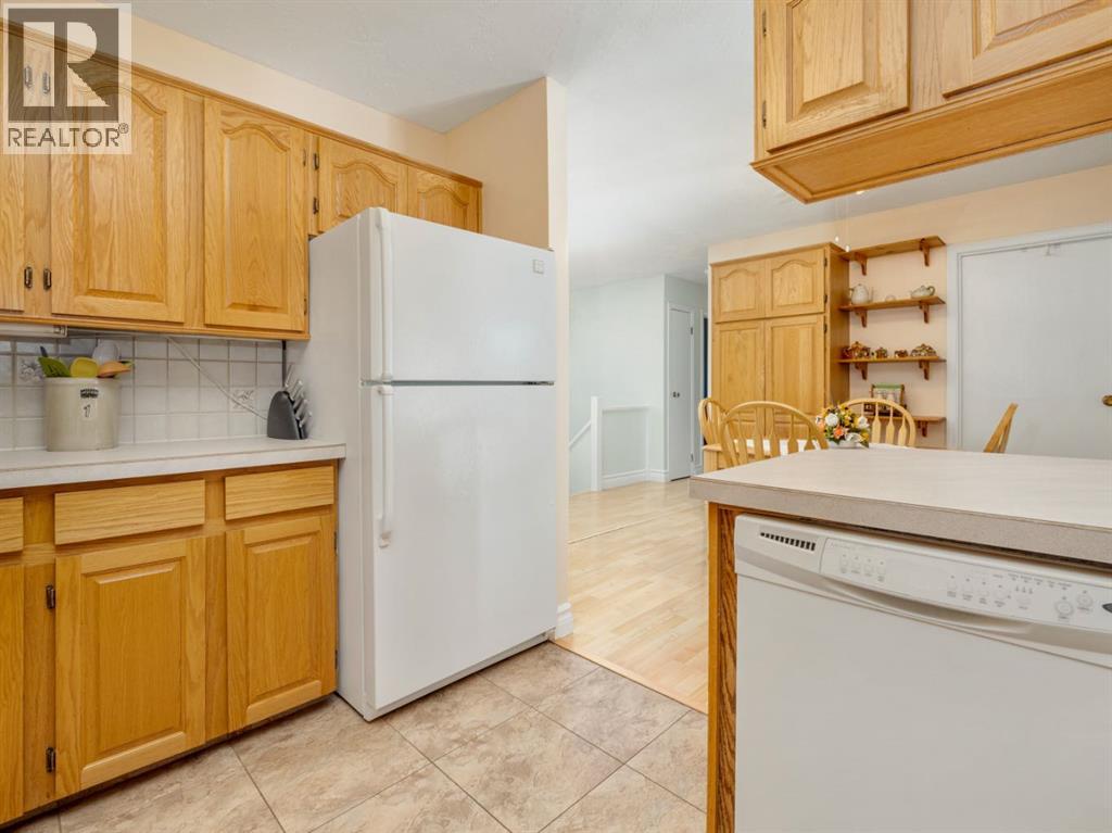 580 Mcdougall Street, Pincher Creek, Alberta  T0K 1W0 - Photo 16 - A2328498