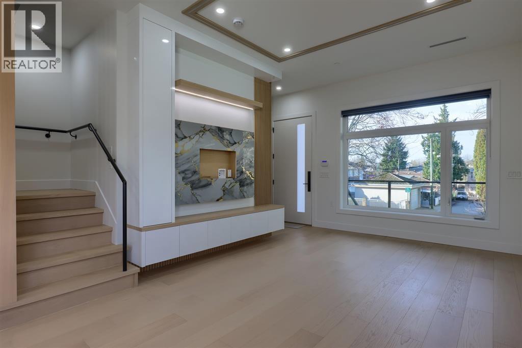4670 Todd Street, Vancouver, British Columbia  V5R 3P8 - Photo 8 - R3133448