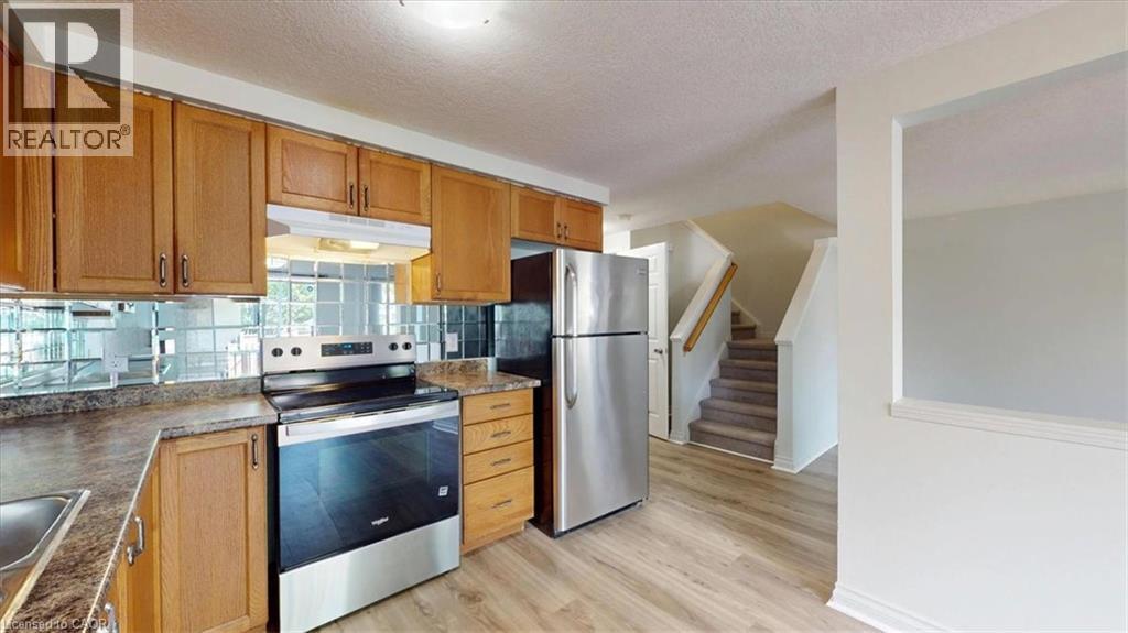 980 Creekside Drive, Waterloo, Ontario  N2V 2W5 - Photo 13 - 40840178