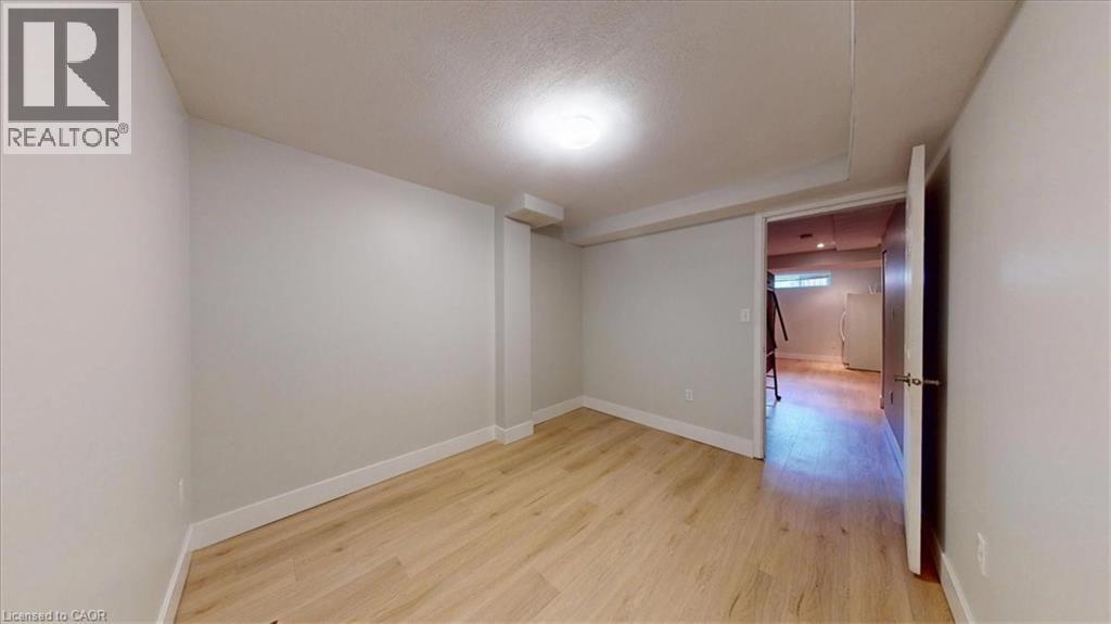 980 Creekside Drive, Waterloo, Ontario  N2V 2W5 - Photo 33 - 40840178