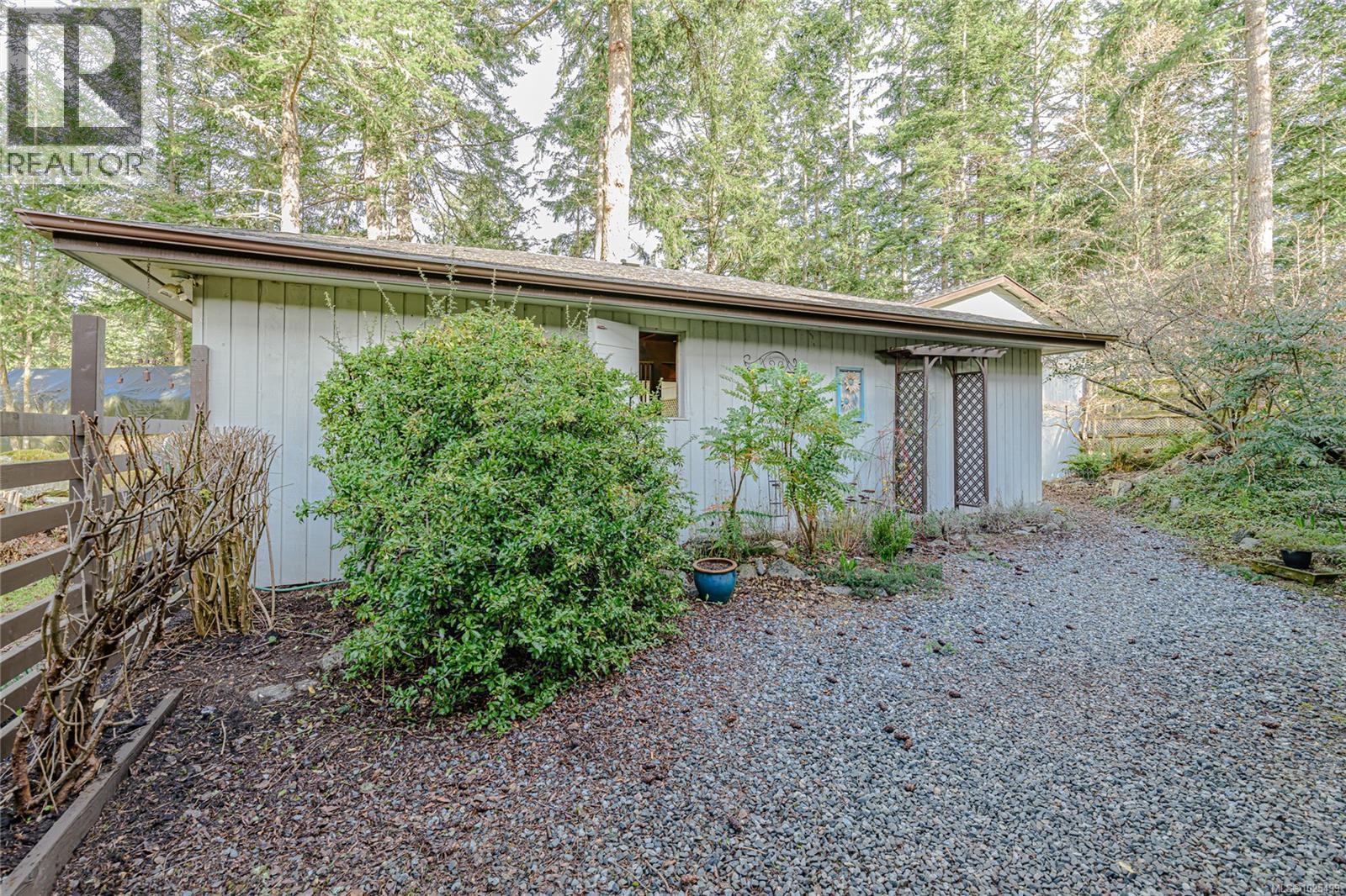 137 Forest Ridge Rd, Salt Spring, British Columbia  V8K 1W4 - Photo 46 - 1025499