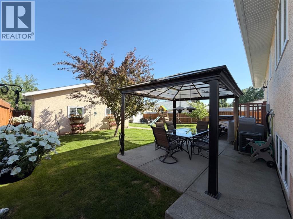 1658 Edson Drive, Edson, Alberta  T7E 1G7 - Photo 4 - A2323089