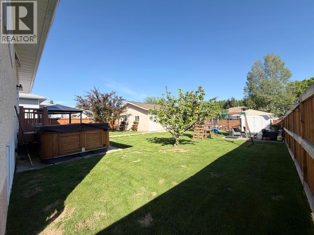 1658 Edson Drive, Edson, Alberta  T7E 1G7 - Photo 6 - A2323089