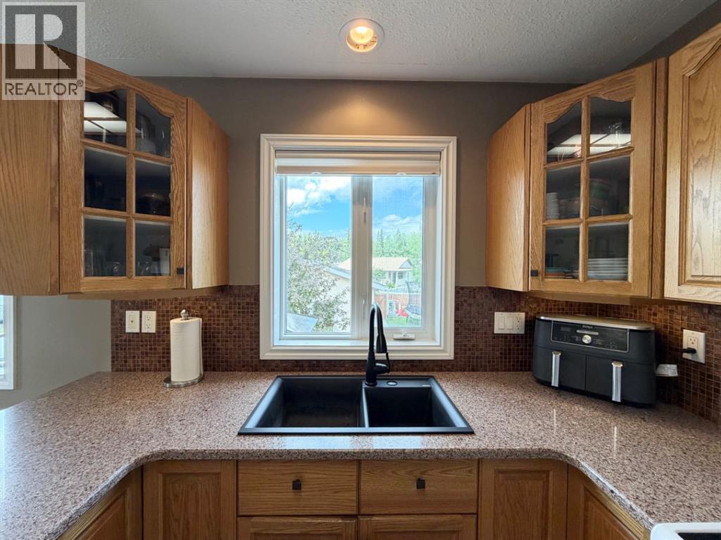 1658 Edson Drive, Edson, Alberta  T7E 1G7 - Photo 24 - A2323089