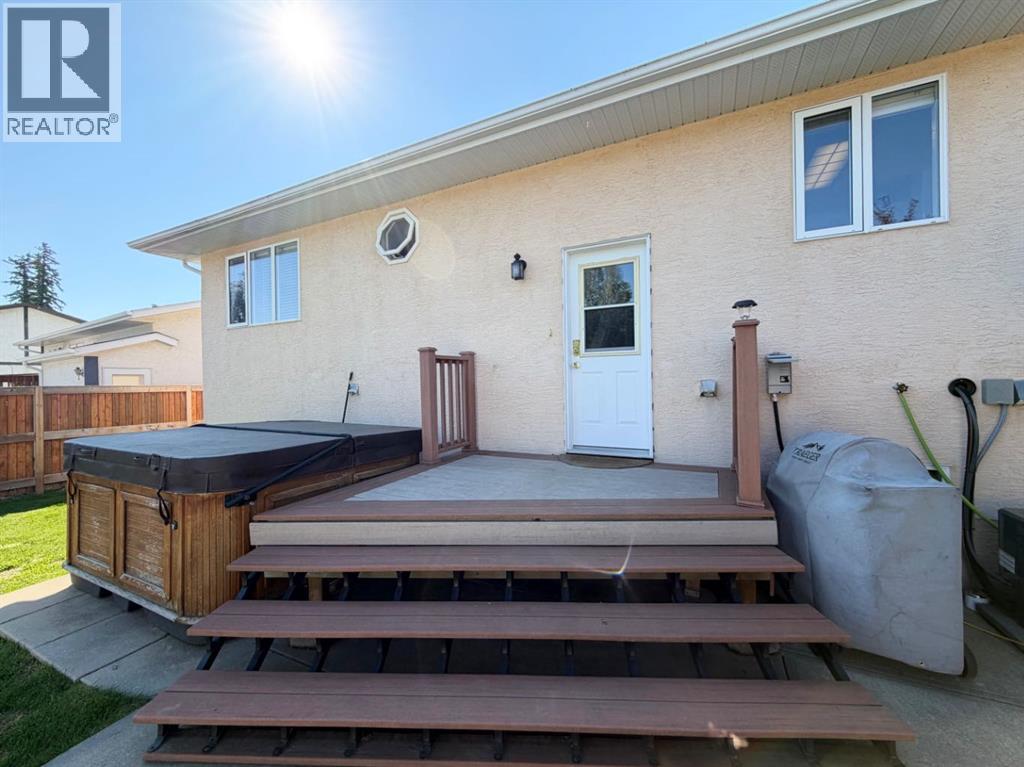 1658 Edson Drive, Edson, Alberta  T7E 1G7 - Photo 5 - A2323089