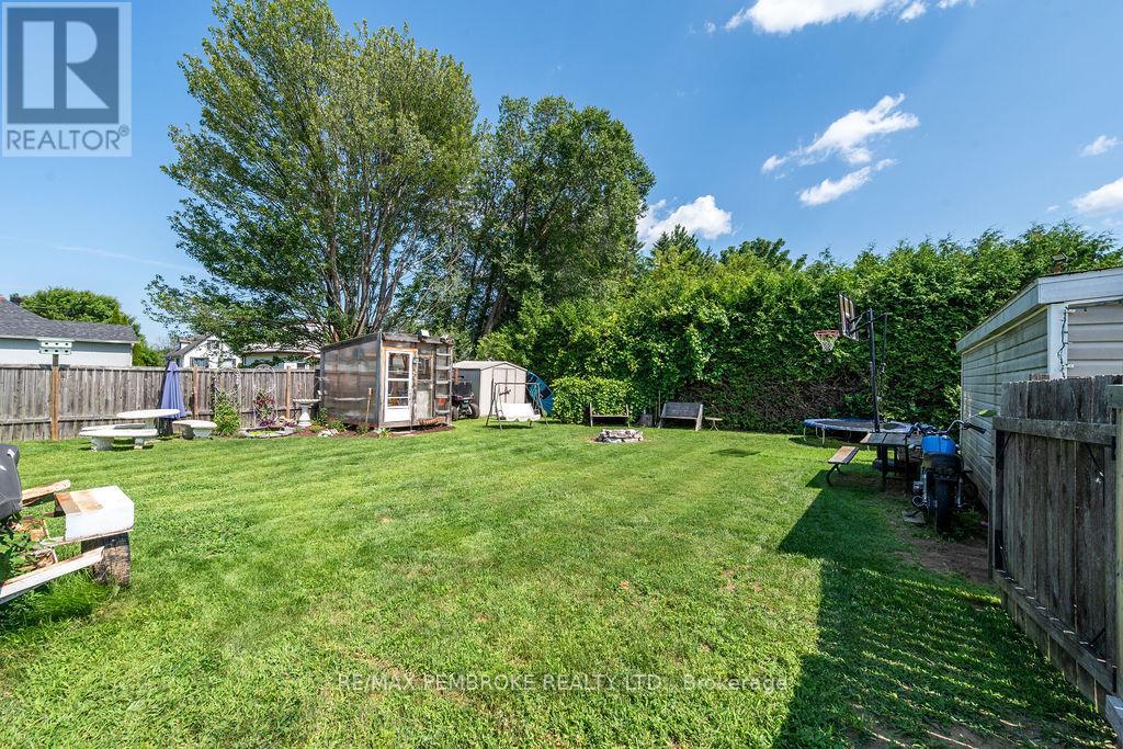 617 Third Avenue S, Laurentian Valley, Ontario  K8A 5H1 - Photo 41 - X13630700