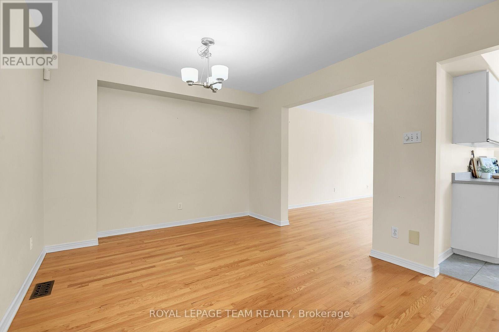 307 Cyr Avenue, Ottawa, Ontario  K1L 7N6 - Photo 14 - X13630694