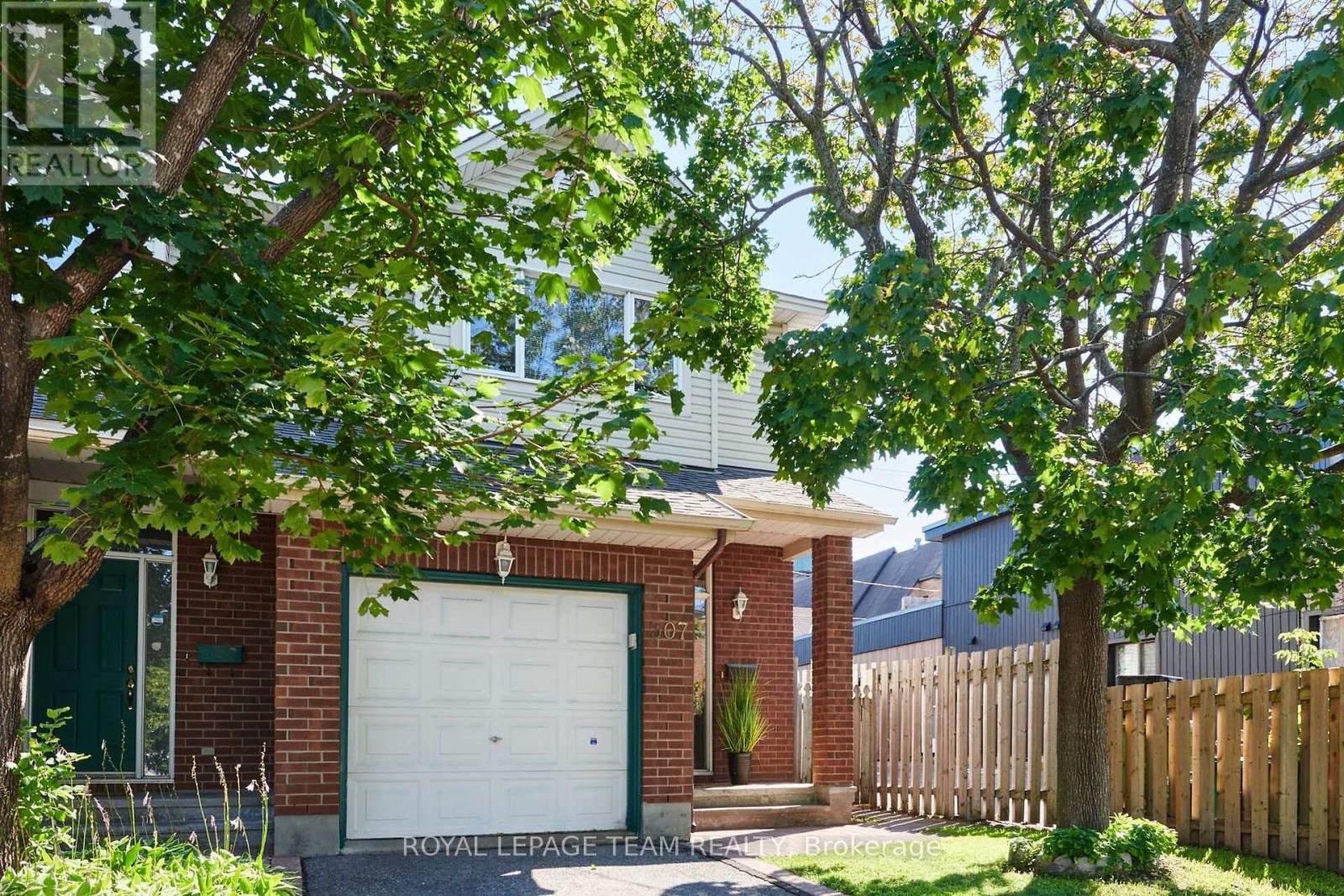 307 Cyr Avenue, Ottawa, Ontario  K1L 7N6 - Photo 2 - X13630694