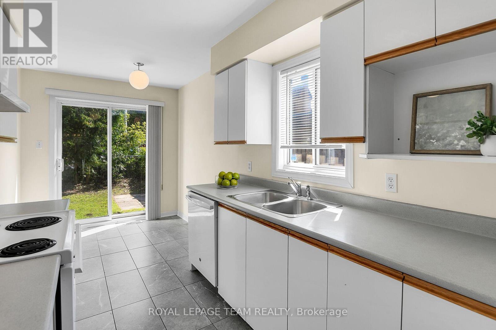 307 Cyr Avenue, Ottawa, Ontario  K1L 7N6 - Photo 23 - X13630694