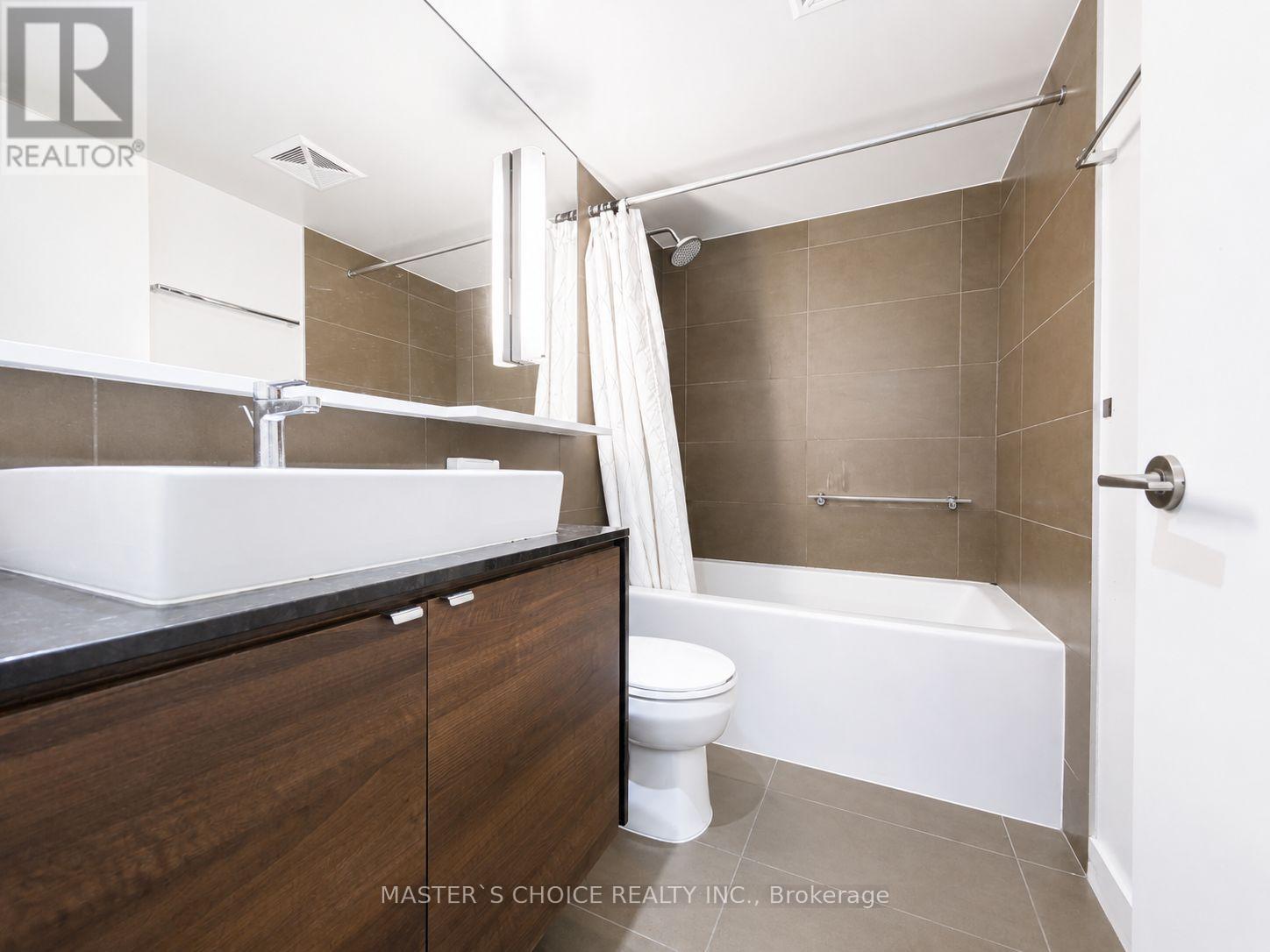 1717 - 121 Mcmahon Drive, Toronto, Ontario  M2K 0C1 - Photo 6 - C13220812