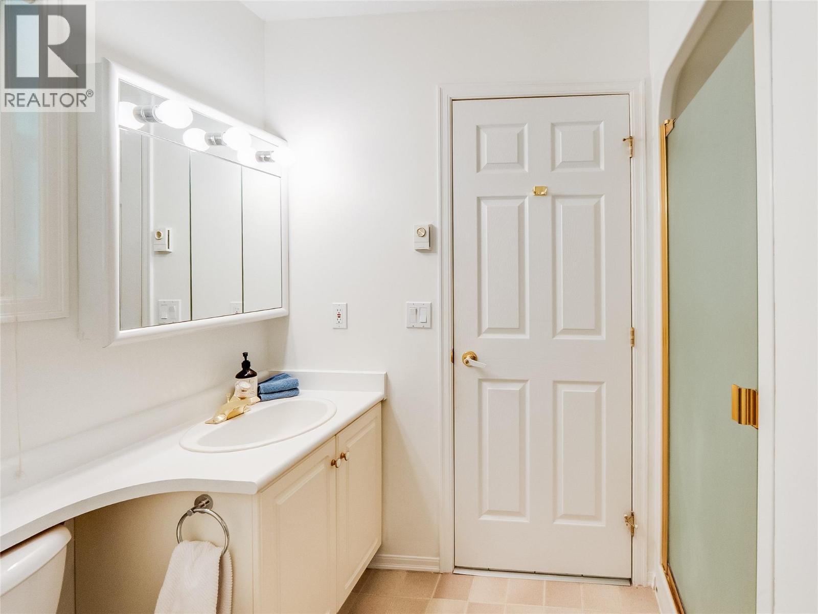 38 High Street Unit# 307, Nelson, British Columbia V1L 6E7 - Photo 45 - 10396527
