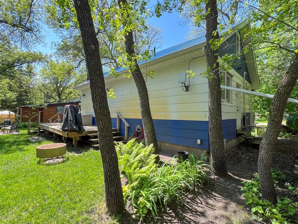 330 Oak Drive, Oak Lake Beach, Manitoba  R0M 1P0 - Photo 16 - 202612762