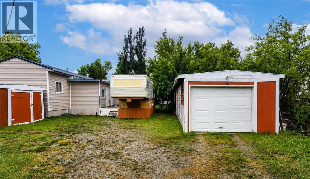 214 Gleichen Street, Gleichen, Alberta  T1P 1N0 - Photo 8 - A2324261