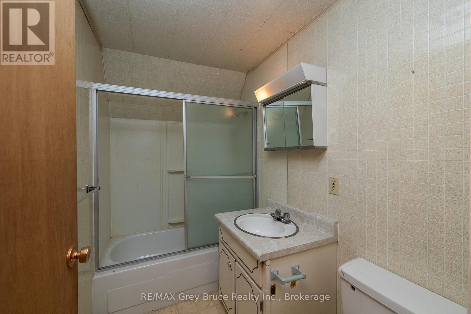 1178 4th Avenue W, Owen Sound, Ontario  N4K 4W5 - Photo 21 - X13124850