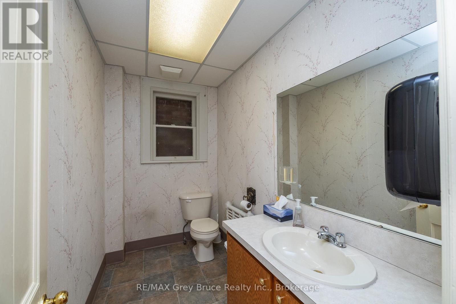 1178 4th Avenue W, Owen Sound, Ontario  N4K 4W5 - Photo 34 - X13124850