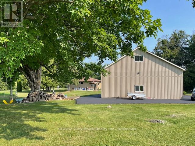 202306 6 Highway, Georgian Bluffs, Ontario  N4K 5N5 - Photo 12 - X13410124