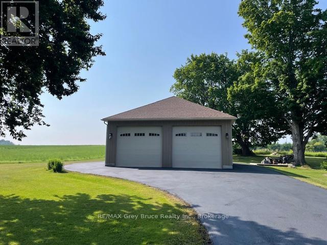 202306 6 Highway, Georgian Bluffs, Ontario  N4K 5N5 - Photo 37 - X13410124