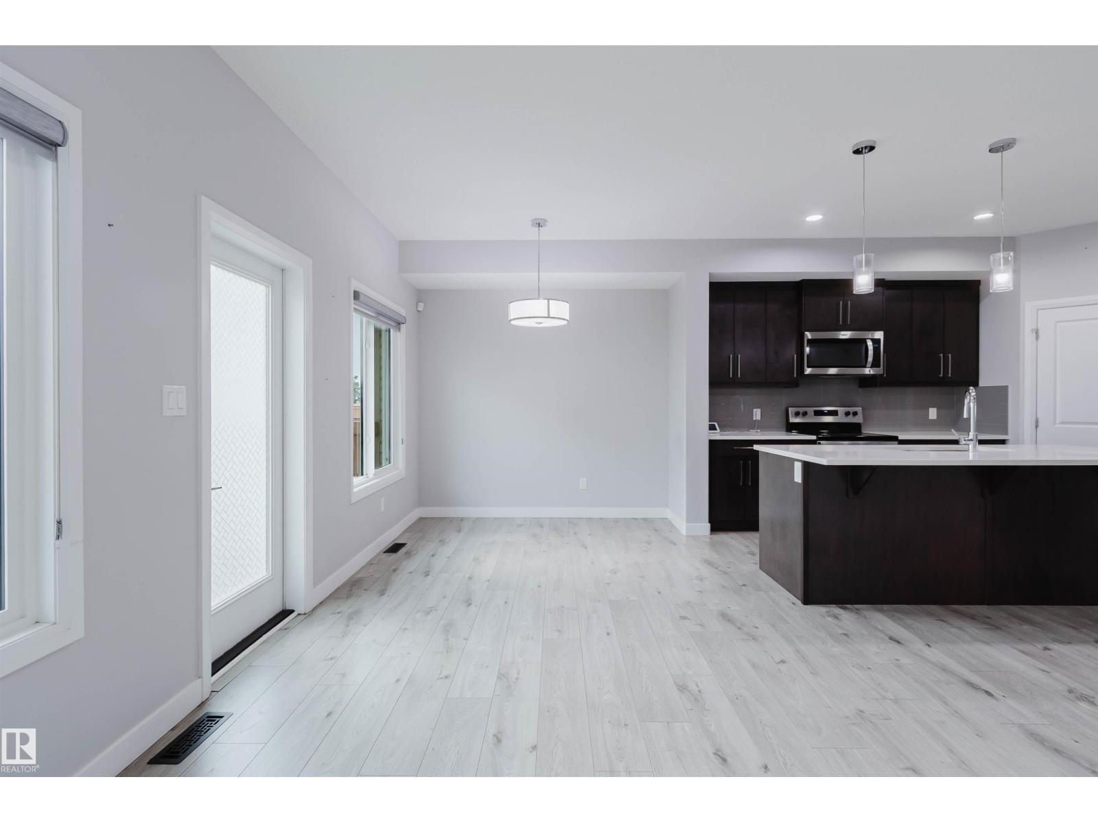 6345 Cartmell Rd SW, Edmonton, Alberta  T6W 4A3 - Photo 10 - E4501876