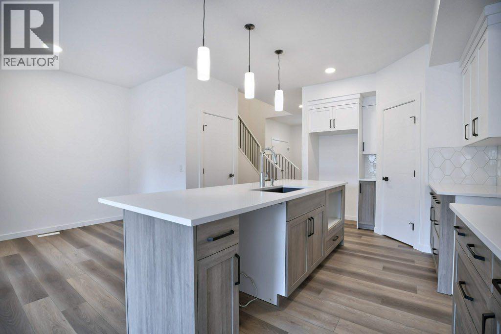 41 Legacy Point Terrace SE, Calgary, Alberta  T2X 6R9 - Photo 11 - A2322526