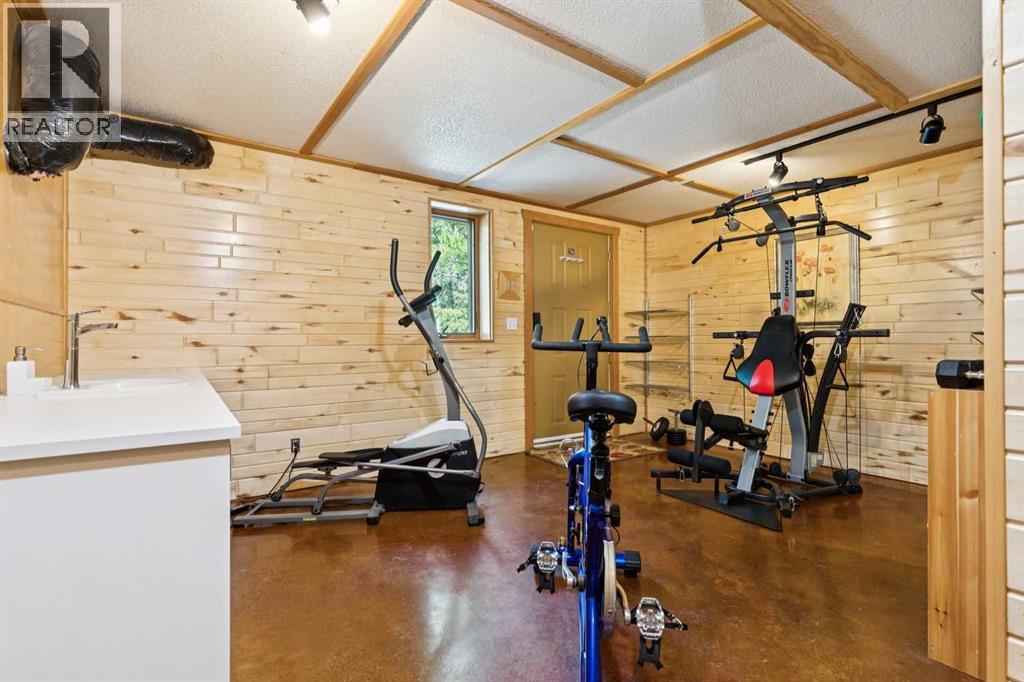 16 Highlands Place, Bragg Creek, Alberta  T0L 0K0 - Photo 41 - A2329460