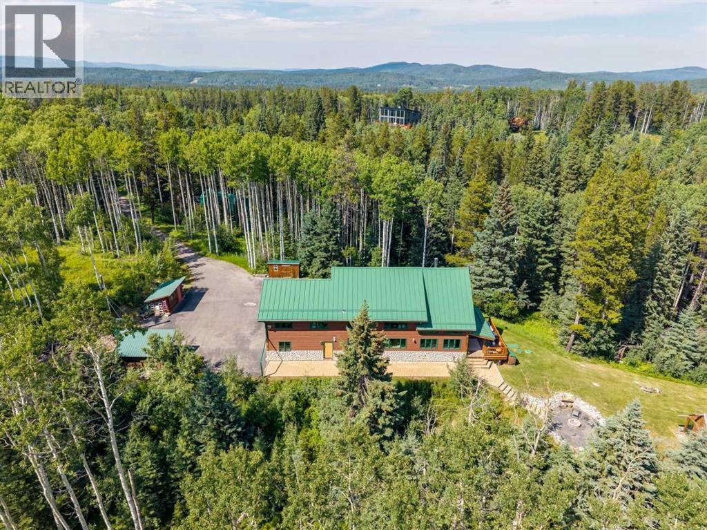 16 Highlands Place, Bragg Creek, Alberta  T0L 0K0 - Photo 11 - A2329460