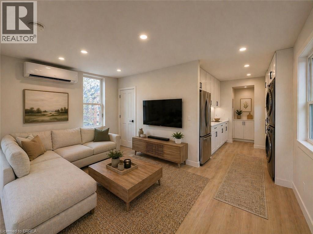 92 ALFRED Street Unit# 4, Brantford, Ontario