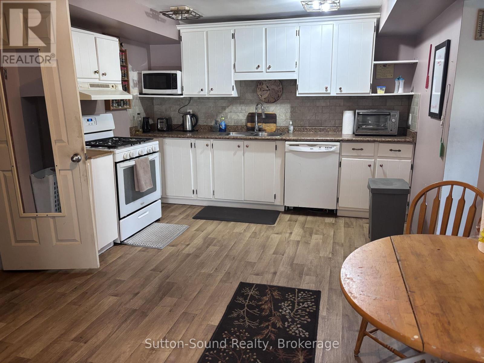 486 Elizabeth Street, South Bruce Peninsula, Ontario  N0H 1P0 - Photo 10 - X13630754