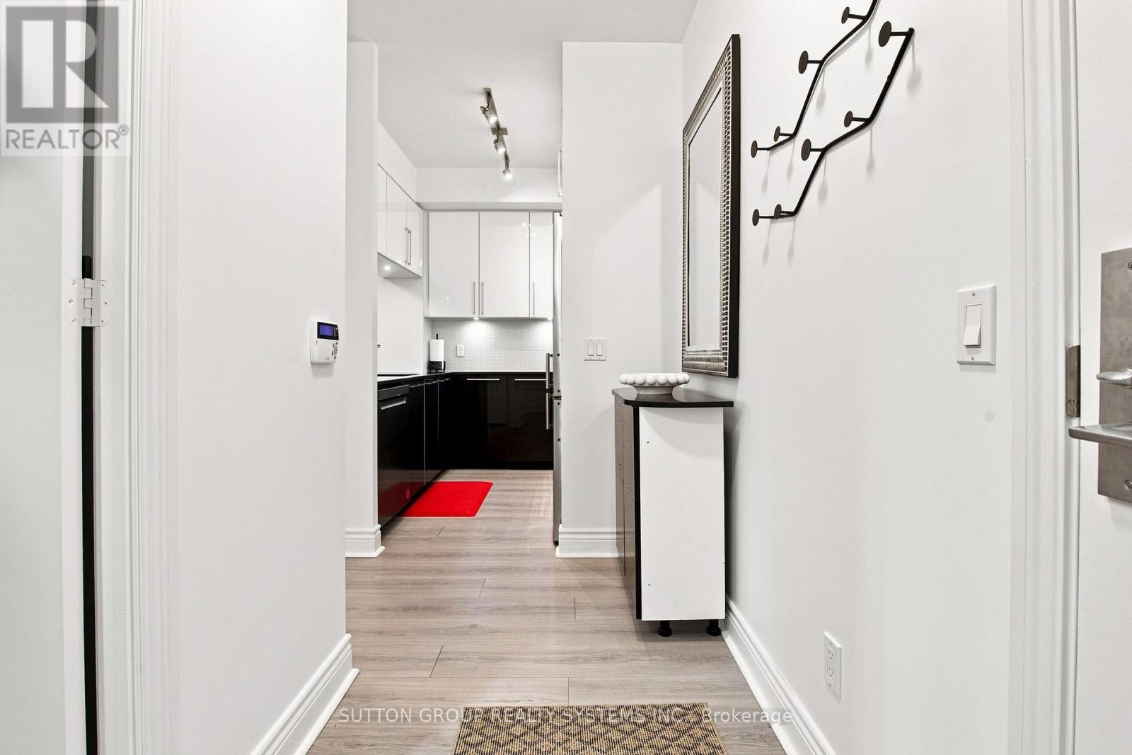 1409 - 80 Marine Parade Drive, Toronto, Ontario  M8V 0A3 - Photo 5 - W13630732