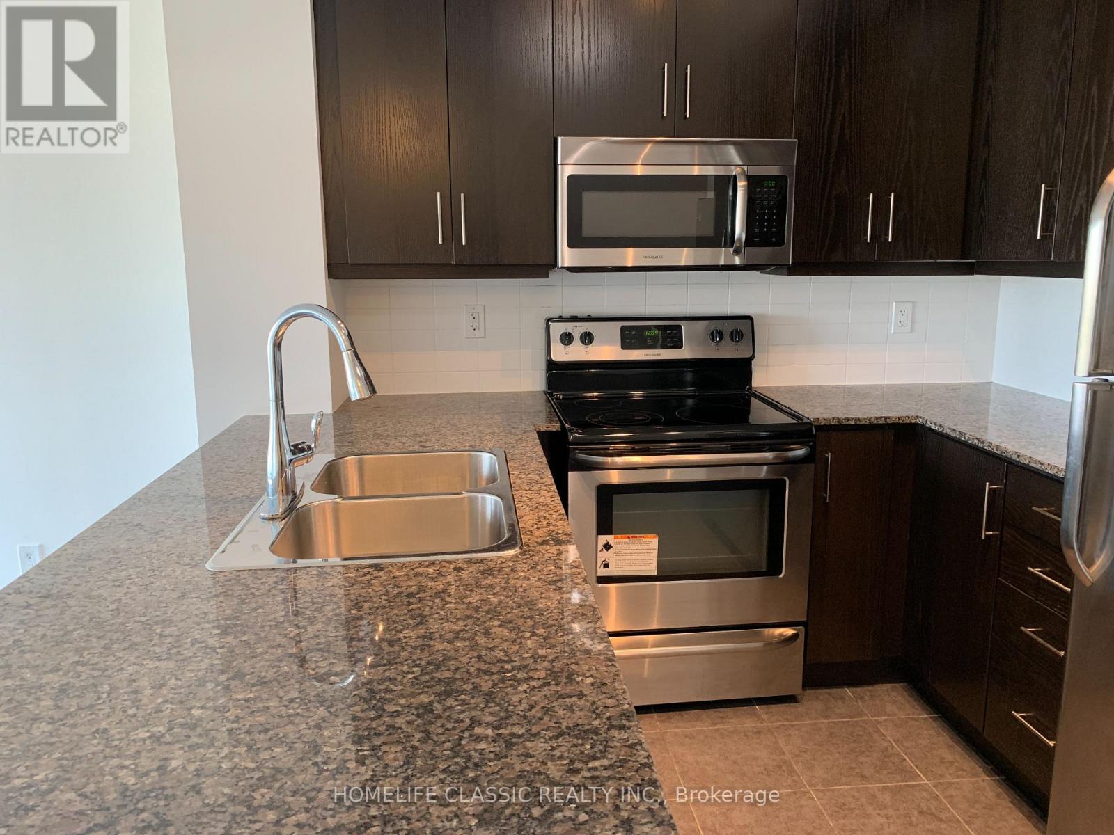 611 - 15 James Finlay Way, Toronto, Ontario  M3M 0B3 - Photo 5 - W13630738