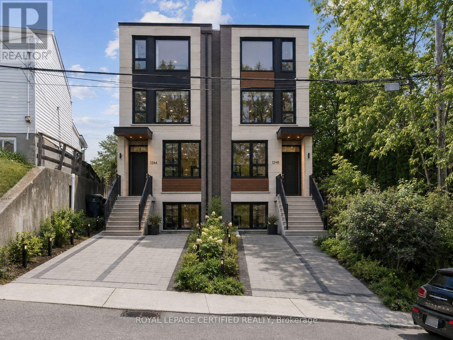 33 DONALD AVENUE, Toronto, Ontario