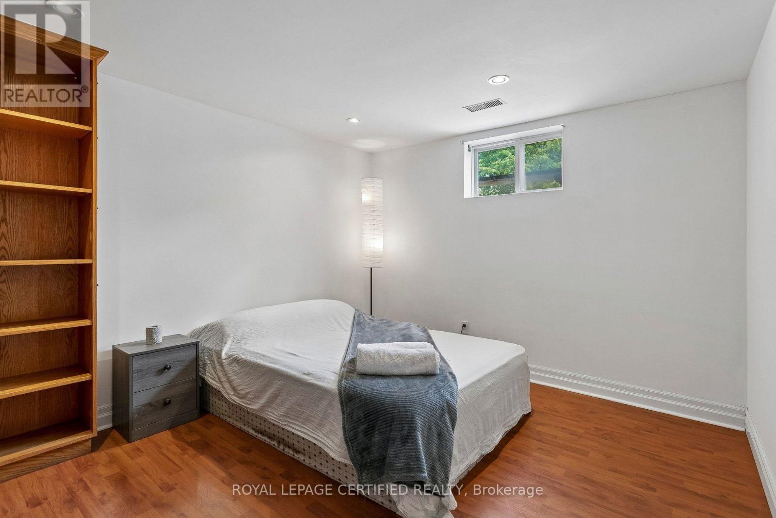 33 Donald Avenue, Toronto, Ontario  M6M 1J9 - Photo 29 - W13630740