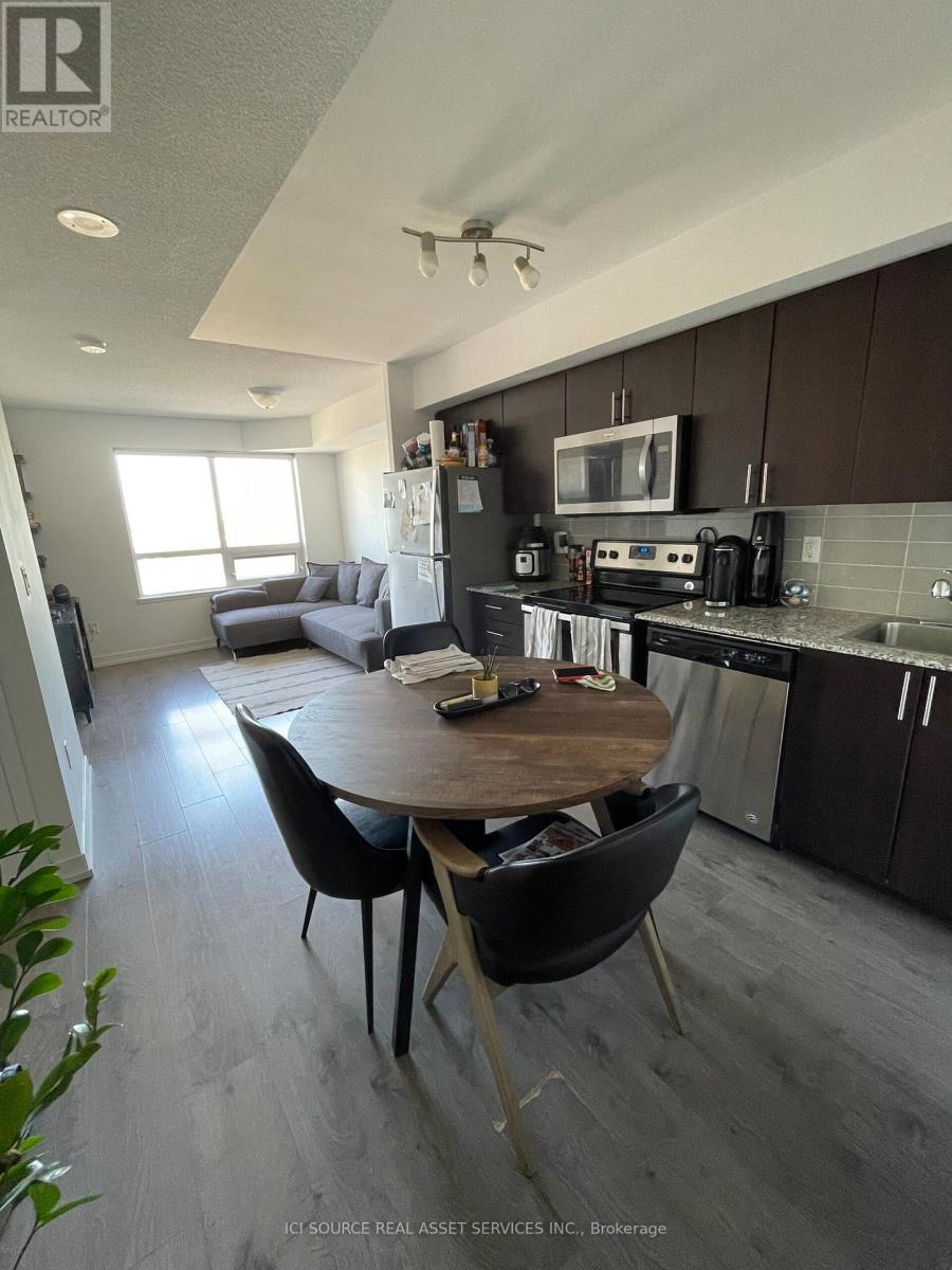1807 - 1420 Dupont Road, Toronto, Ontario  M6H 0C2 - Photo 3 - W13630750