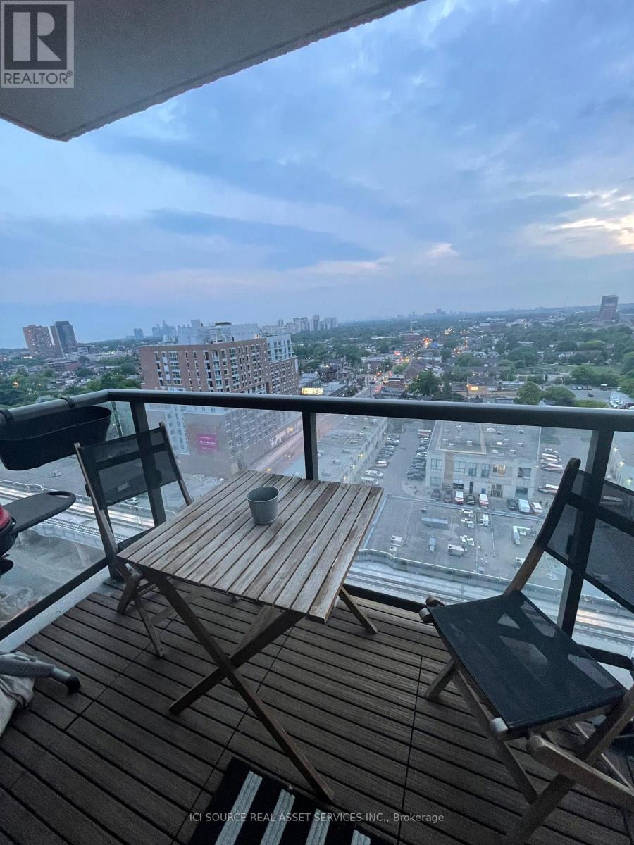 1807 - 1420 Dupont Road, Toronto, Ontario  M6H 0C2 - Photo 9 - W13630750