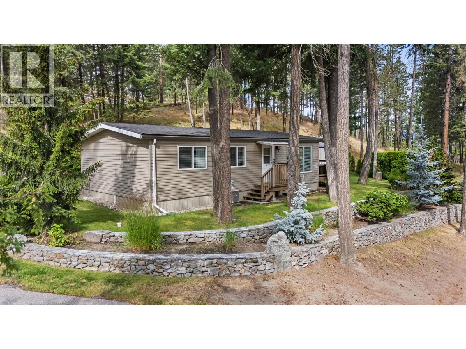 4075 McClain Road Unit# 22 Kelowna Photo 3