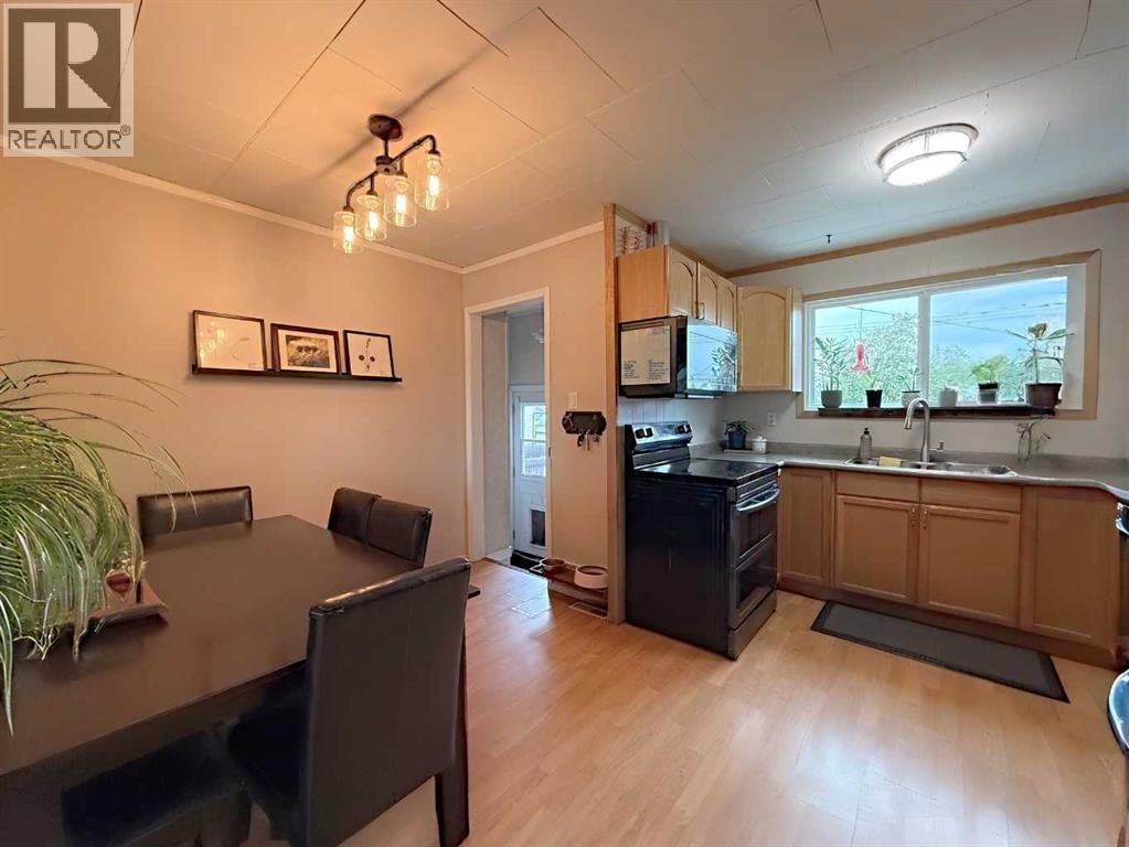 1109 56 Street, Edson, Alberta  T7E 1H8 - Photo 7 - A2319613