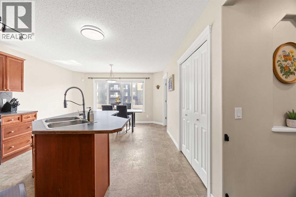 76 Crystal Shores Heights, Okotoks, Alberta  T1S 2K9 - Photo 8 - A2306208
