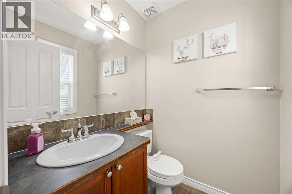 76 Crystal Shores Heights, Okotoks, Alberta  T1S 2K9 - Photo 20 - A2306208