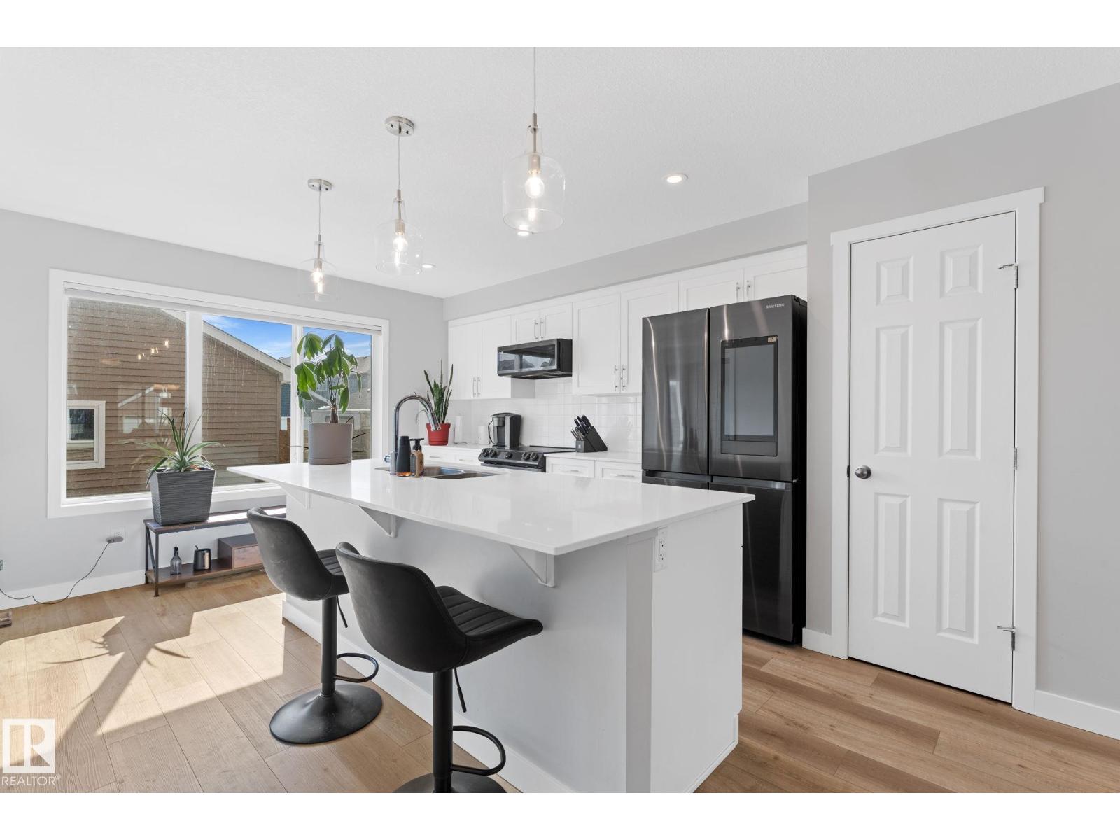 17355 6 St Ne, Edmonton, Alberta  T5Y 4G1 - Photo 13 - E4501101