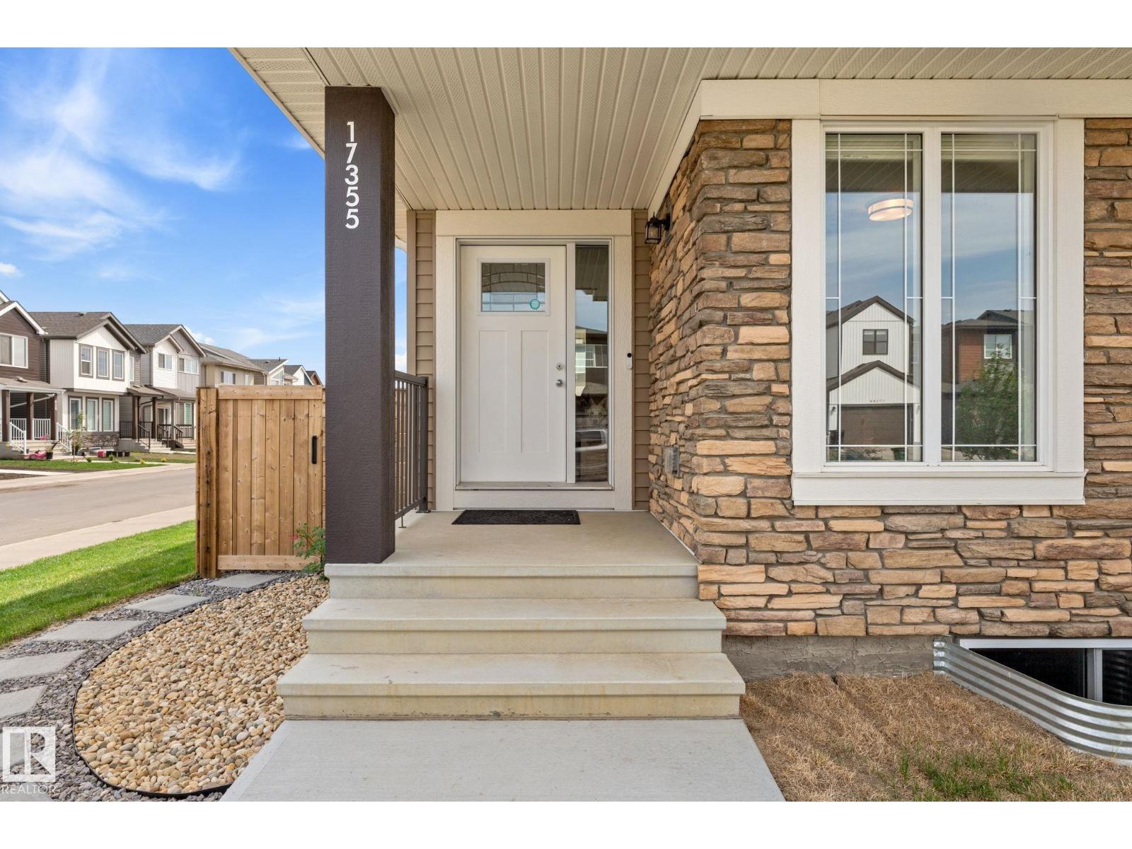 17355 6 St Ne, Edmonton, Alberta  T5Y 4G1 - Photo 4 - E4501101