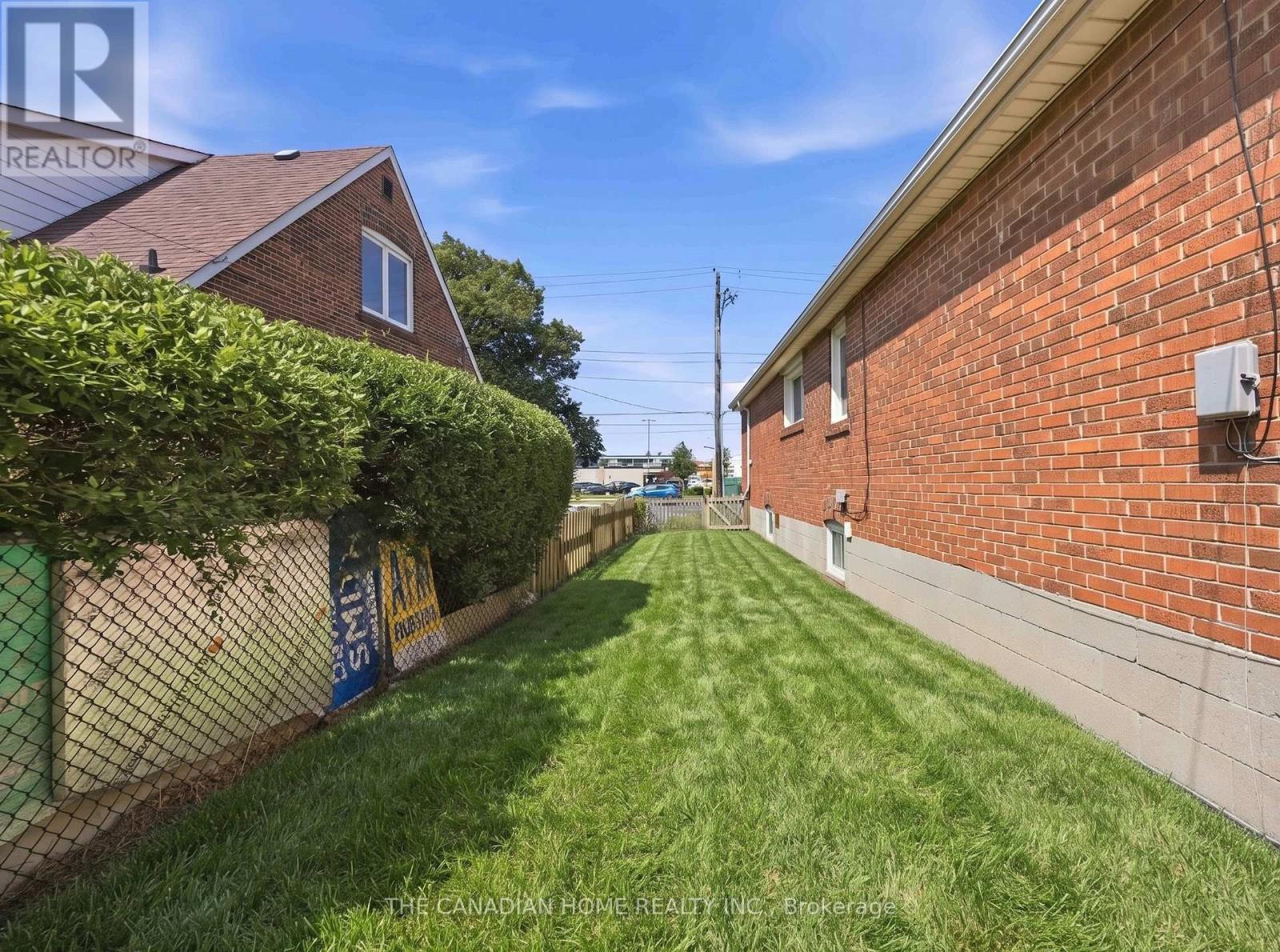 1373 Pharmacy Avenue, Toronto, Ontario  M1R 2J6 - Photo 45 - E13625132