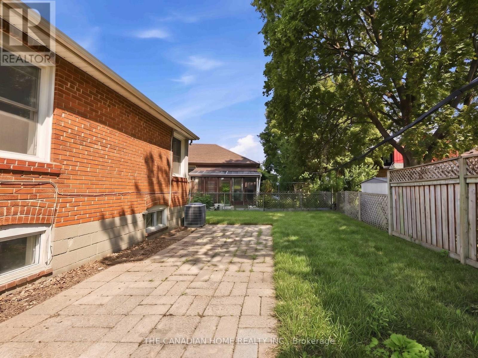 1373 Pharmacy Avenue, Toronto, Ontario  M1R 2J6 - Photo 43 - E13625132