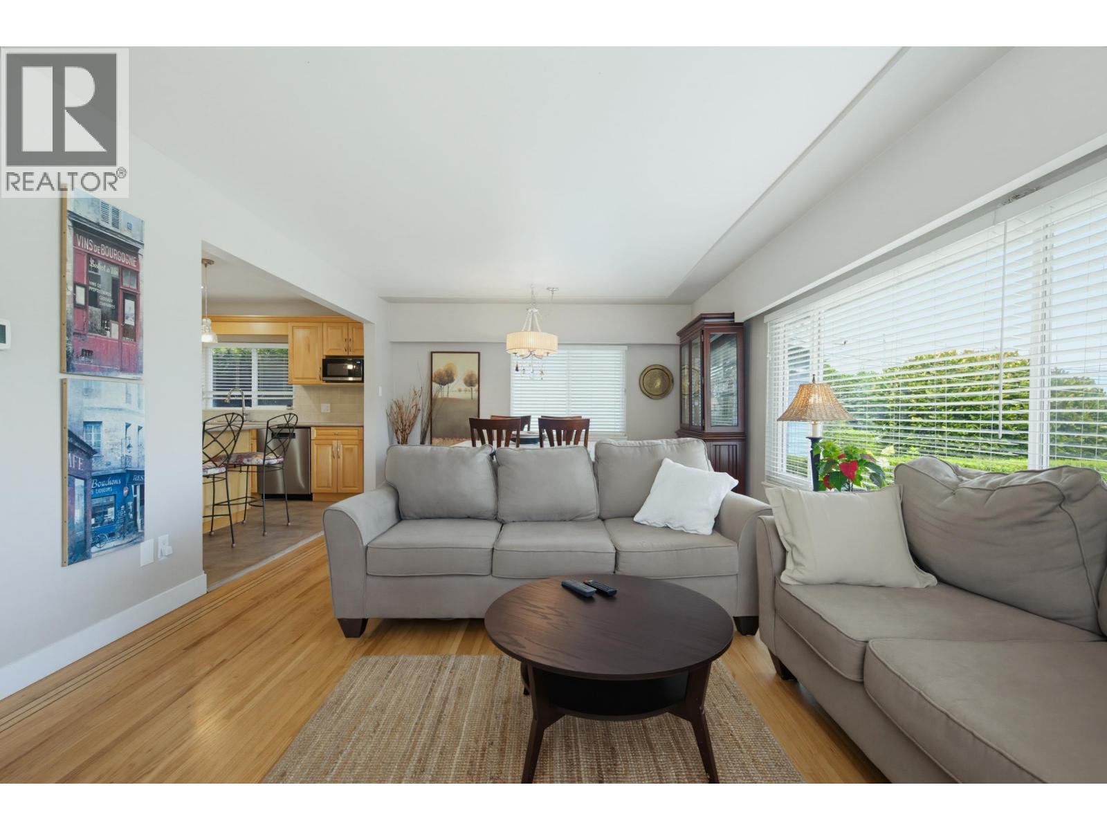 942 Porter Street, Coquitlam, British Columbia V3J 5C2 - Photo 6 - R3139998