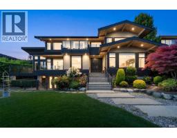 1139 ESQUIMALT AVENUE, West Vancouver, British Columbia