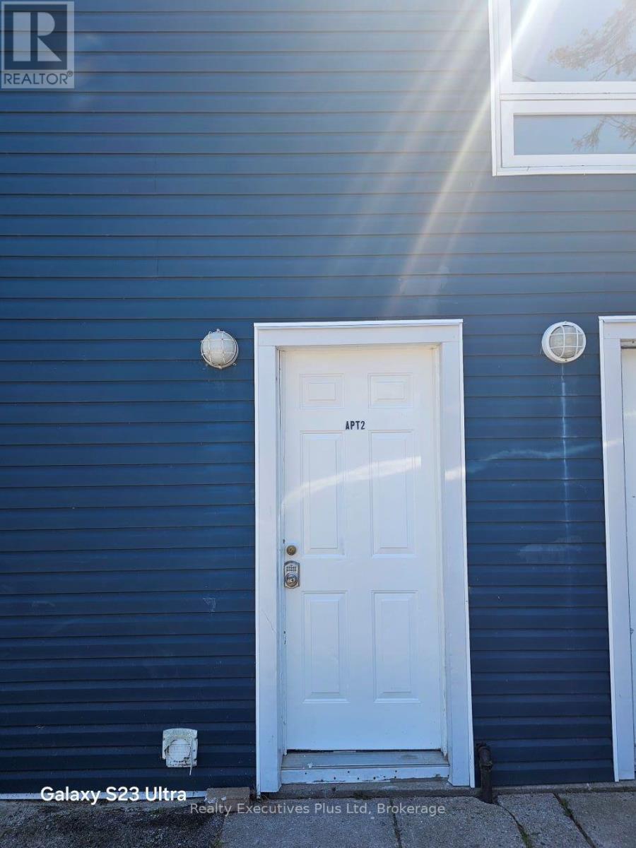 APT 2 - 884 COUNTY RD 6 ROAD S, Tiny, Ontario