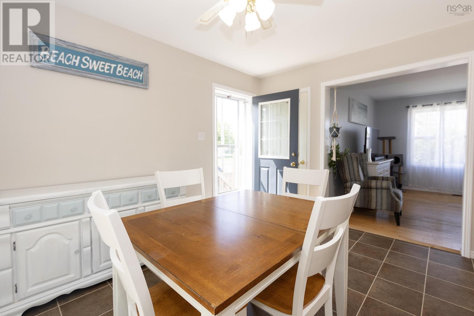 96 Queen Street, Pugwash, Nova Scotia  B0K 1L0 - Photo 11 - 202618681