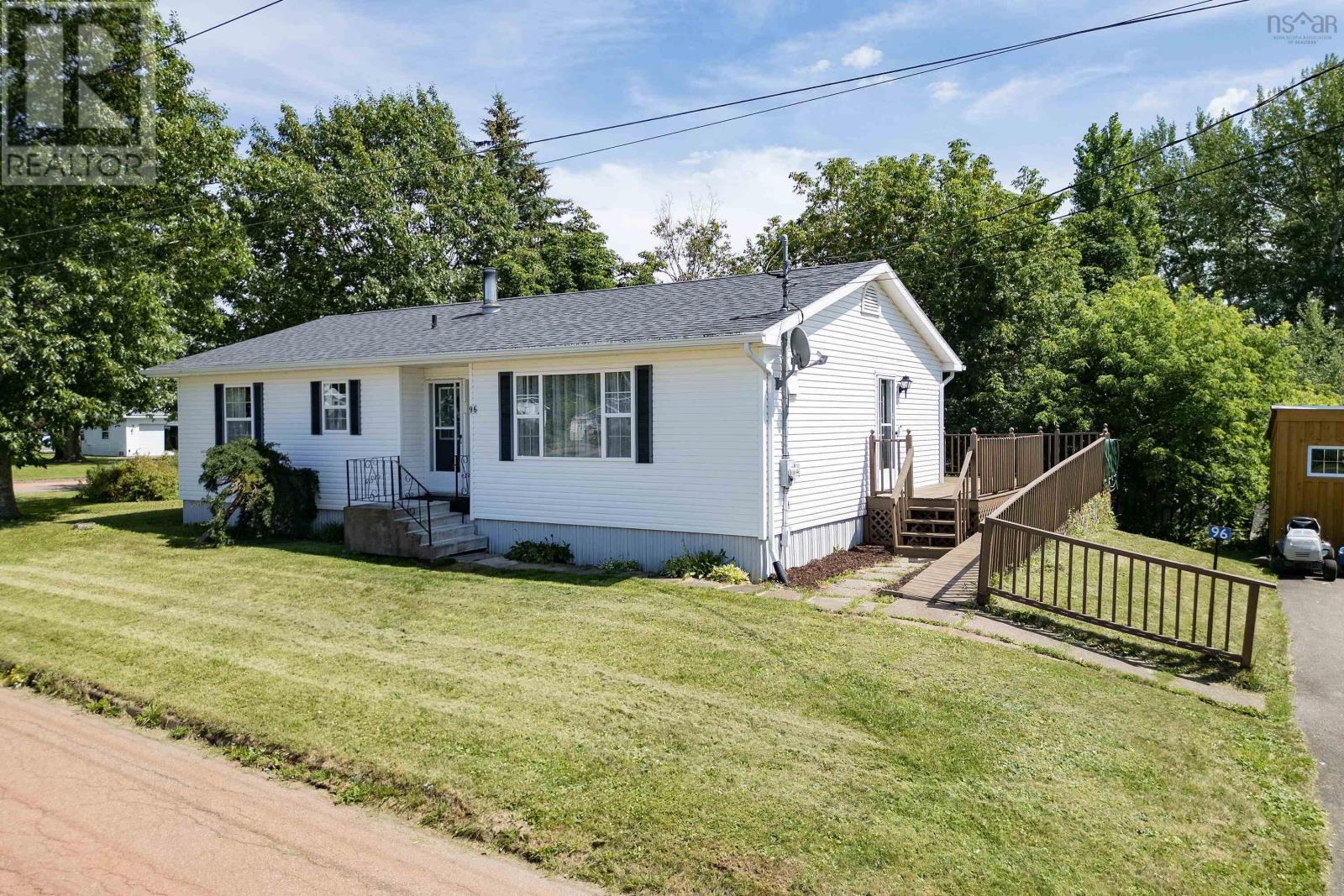 96 Queen Street, Pugwash, Nova Scotia  B0K 1L0 - Photo 43 - 202618681